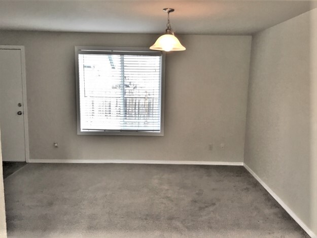 Foto del edificio - 4591 Farrell Avenue SE