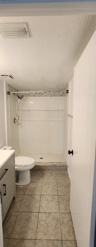 Building Photo - 33 Pony Express Dr