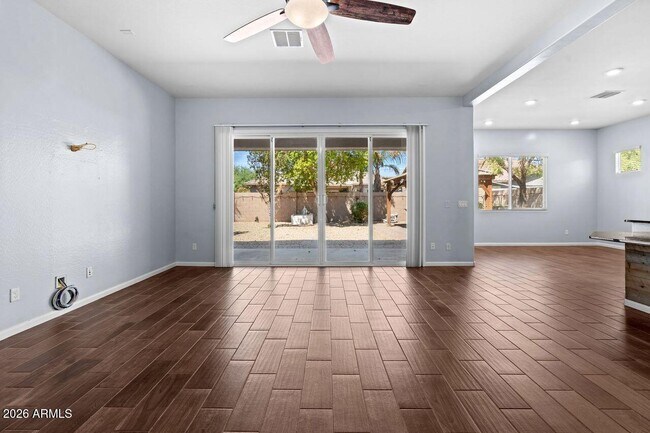Foto del edificio - 23994 N 164th Dr