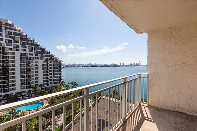 Foto del edificio - 770 Claughton Island Dr