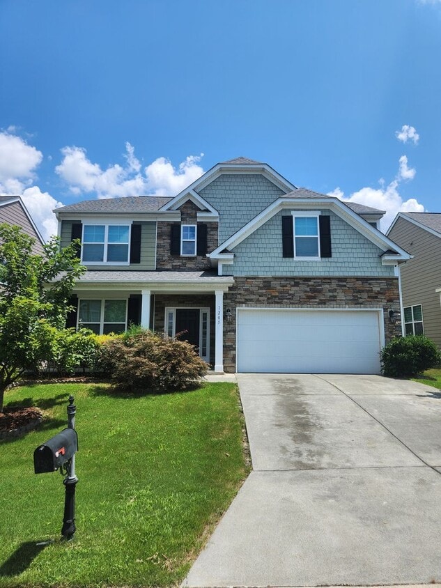Photo - 1205 Willowcrest Road - ASHTON HALL (Durham, NC)