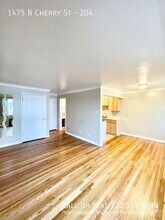 Building Photo - 1475 N Cherry St