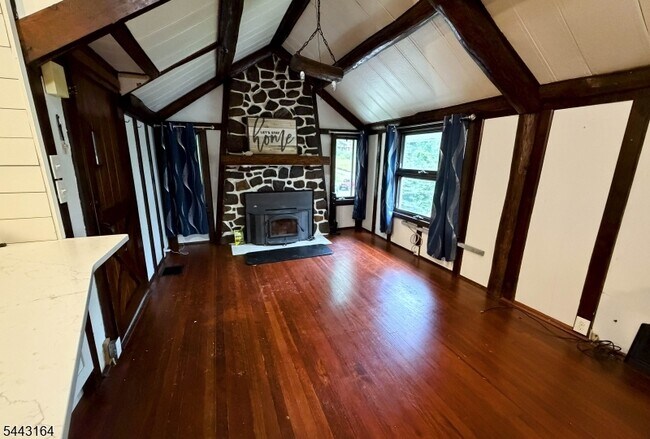 Foto del edificio - 1 Log Cabin Terrace