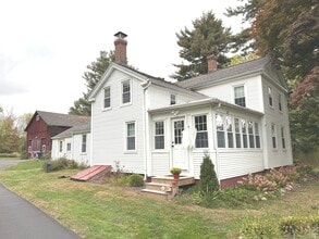 Building Photo - 557 South St