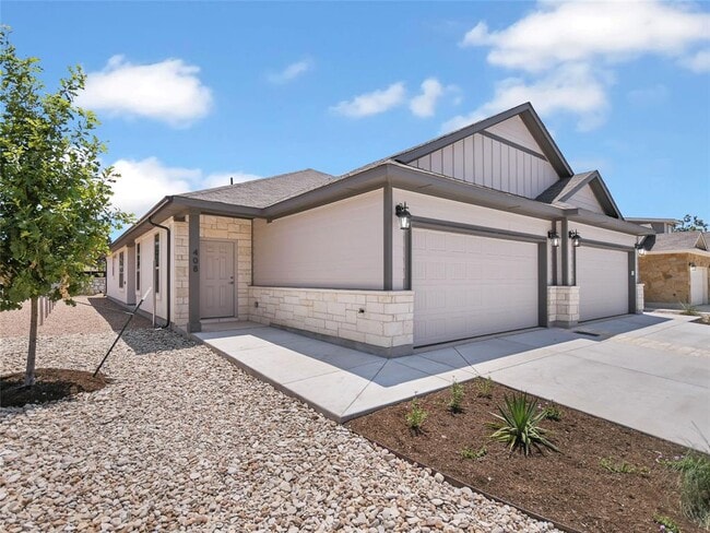 Building Photo - 408 Parkline Dr