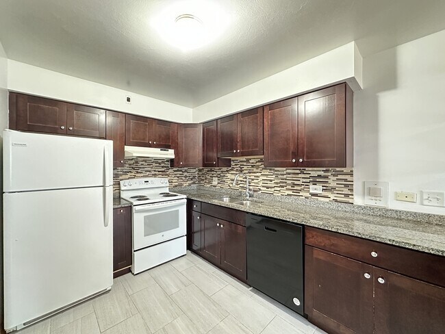 Foto del edificio - 1639 Oakwood Ave
