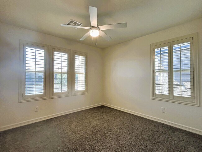 Foto del edificio - 12521 Blissful Sky St