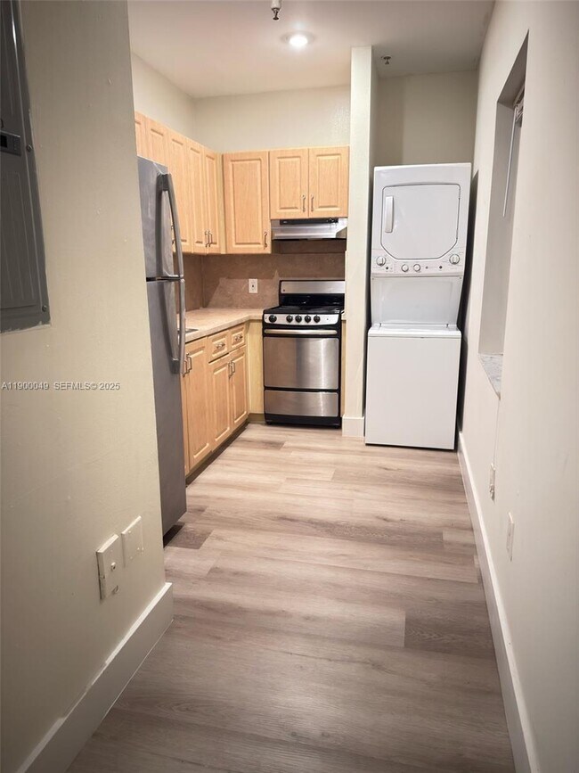 Foto del edificio - 1930 SW 2nd St