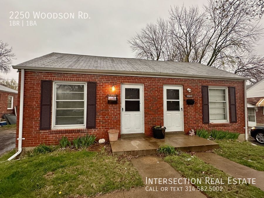 Primary Photo - Renovated 1 Bed/1Bath Overland Duplex Apt ...