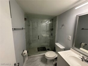 Building Photo - 1376 Archer St