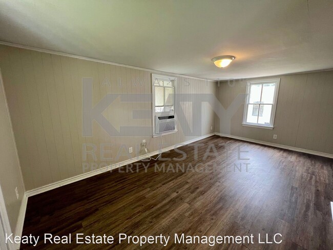 Foto del edificio - 2 br, 1 bath House - 705 E Branche Street