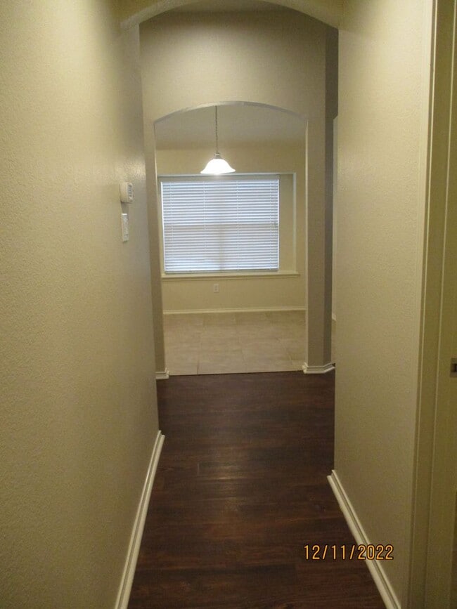 Building Photo - 5144 Waterview Ct