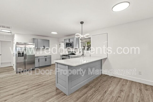 Foto del edificio - 1254 McDougal St