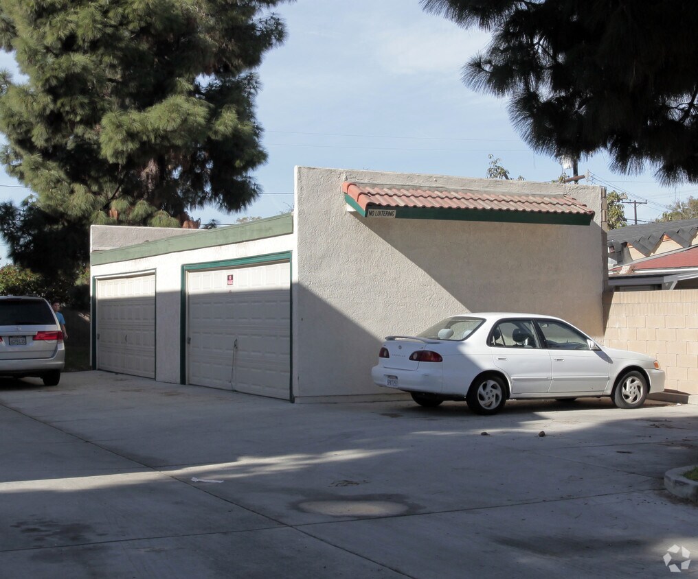 Foto del edificio - 13161 Jefferson St