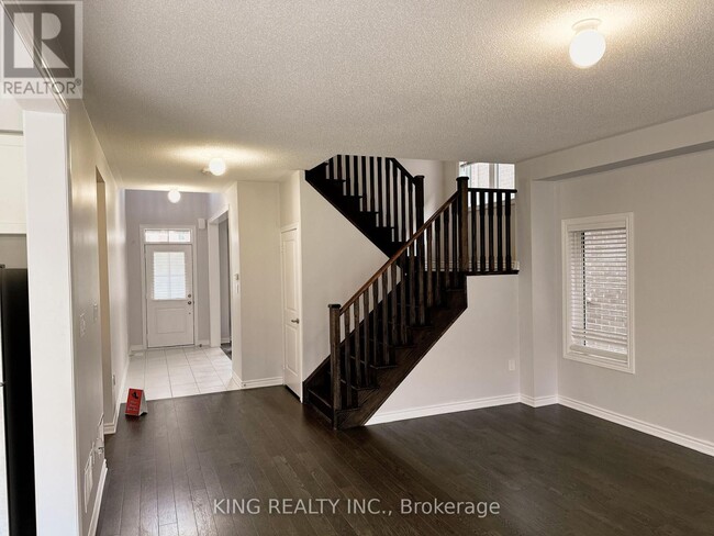 Building Photo - 1012 Barton Way