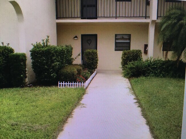 Building Photo - 2050 Oleander Blvd