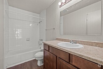 3BR, 2BA - 1,206SF Model E - Seasons Apartments