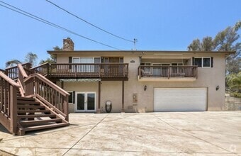 Building Photo - 731 Lingel Dr