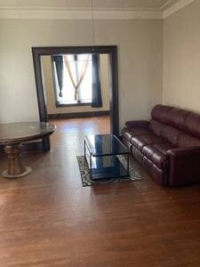 Foto principal - 377 W 17th St