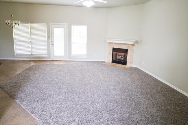 Foto del edificio - 2704 NE 129th St