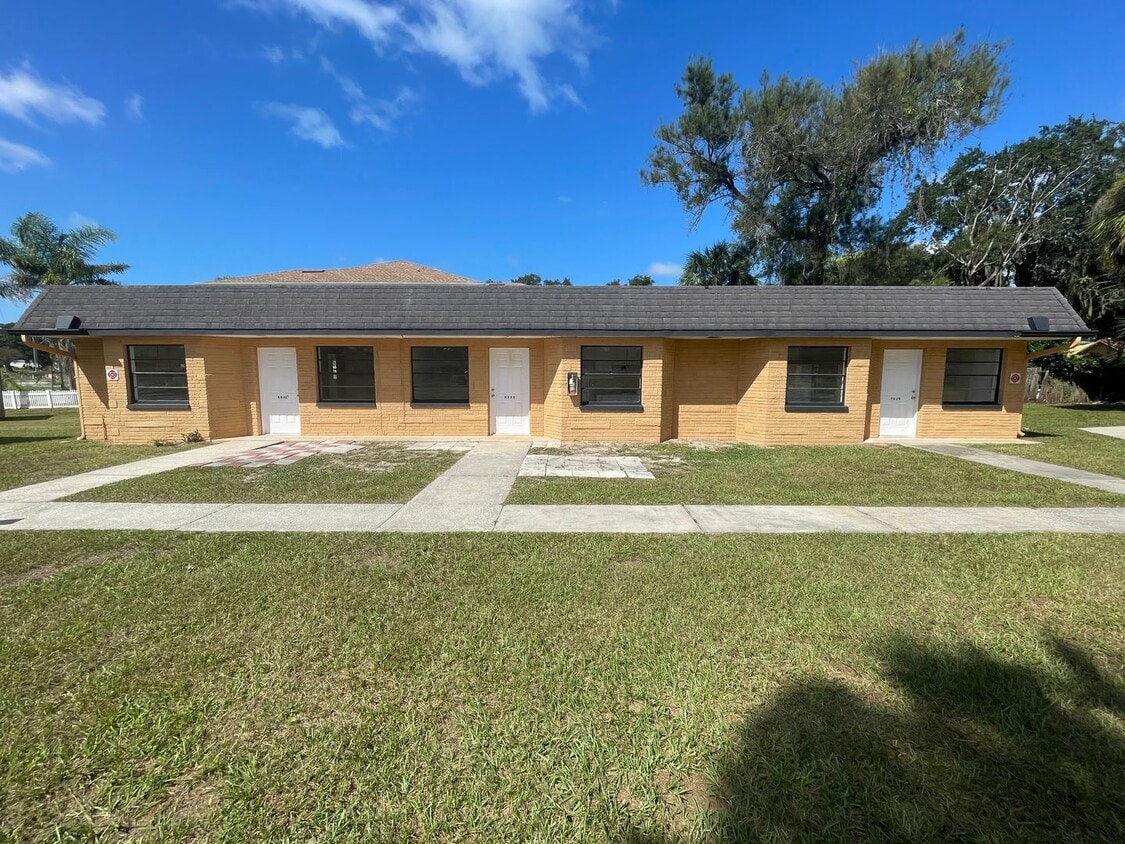 Primary Photo - 5311 Avery Rd