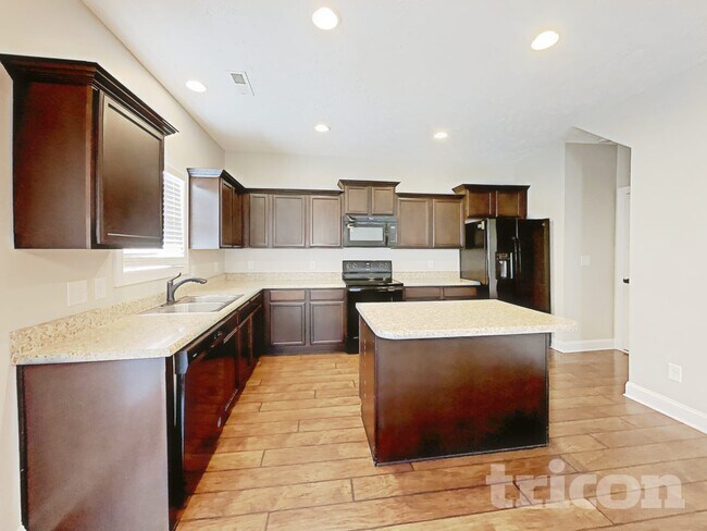 Foto del edificio - 1257 Morstead Dr