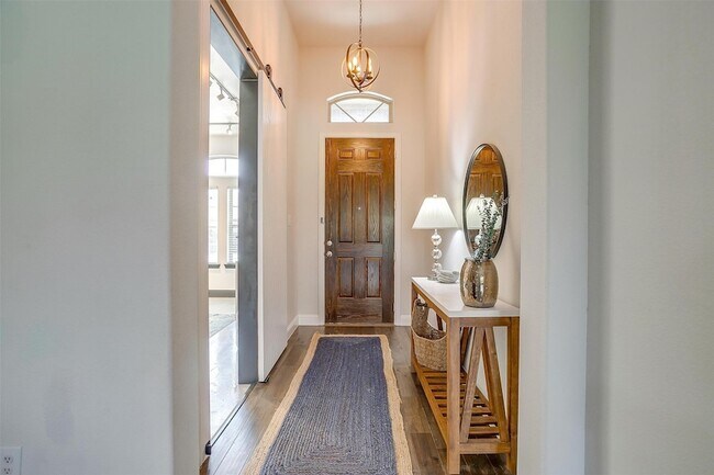 Foto del edificio - 15024 Teasley Ave