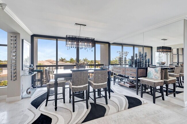 Foto del edificio - 4740 S Ocean Blvd