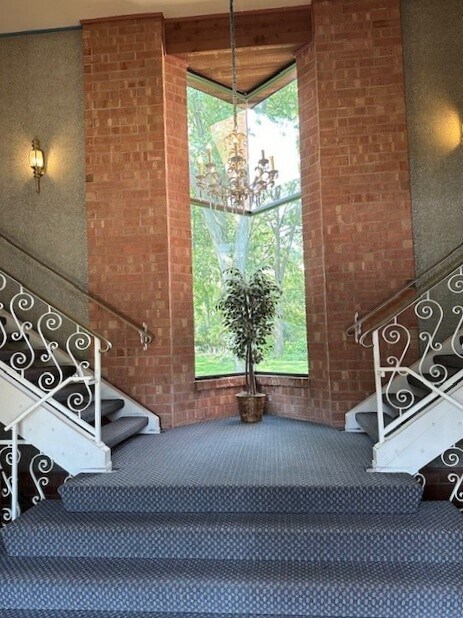 Foto del edificio - Whitcomb Square Senior Apartment Homes (55+)