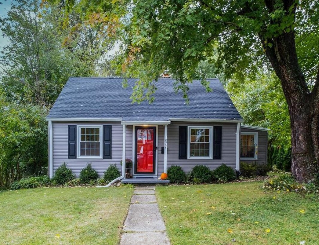 Foto principal - 10904 Devin Pl
