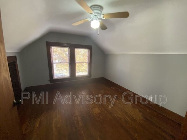 Foto del edificio - 710 SW Jewell Ave