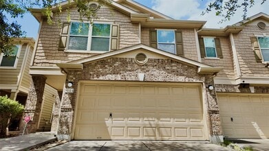 Building Photo - 8014 Chasewood Dr