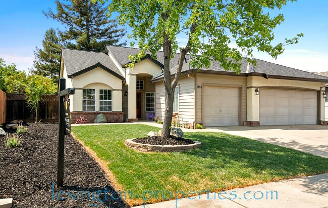 Primary Photo - 5604 Adobe Rd