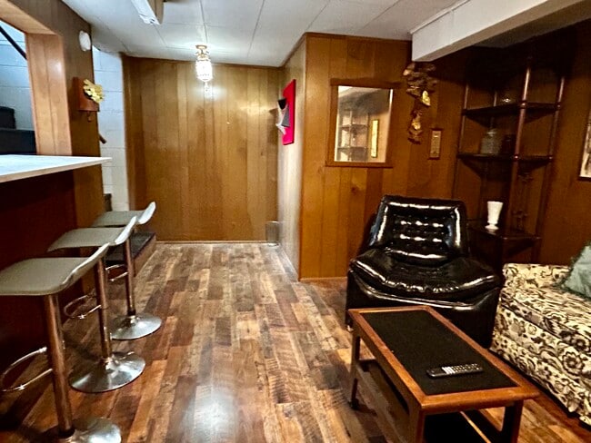 Furnished - 1908 Kessler Blvd North Dr