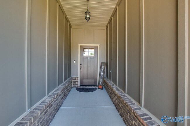 Foto del edificio - 3023 Peevey Creek Ln
