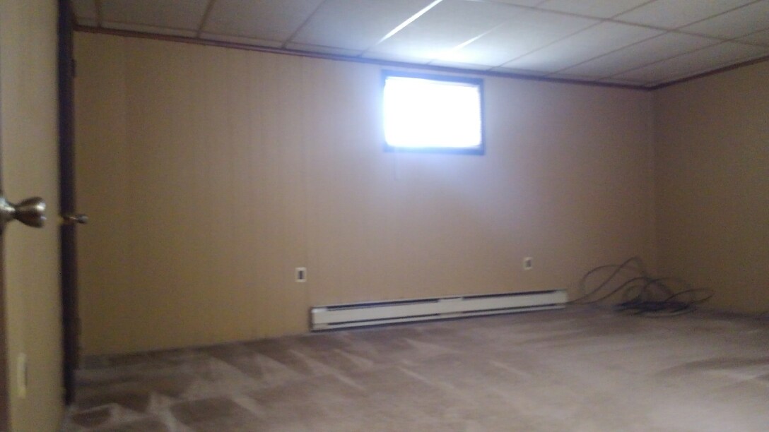 127 Kaufman Church Rd Unit 2, Davidsville, PA 15928 Apartments