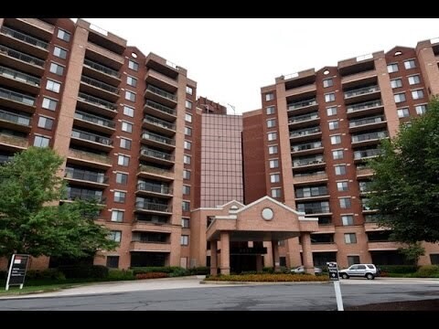 Front of Building - 2230 George C Marshall Dr