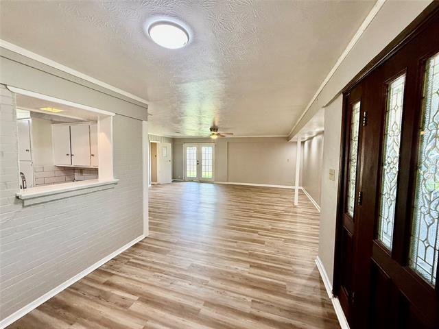 Foto del edificio - 3606 Marsh Ln Pl