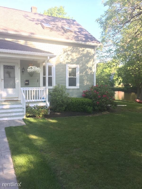 Building Photo - 2 br, 2 bath Townhome - 2 Gerald Ct