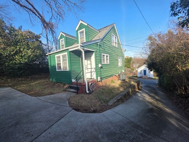 Foto del edificio - 310 S. Srping Street