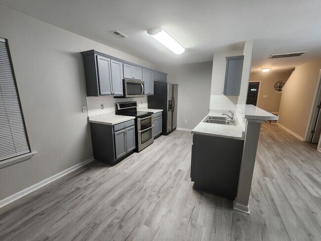 Foto del edificio - Single Family Home Available for Rent!