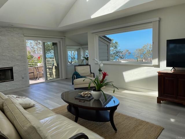 Foto del edificio - 228 Dolphin Cove Ct