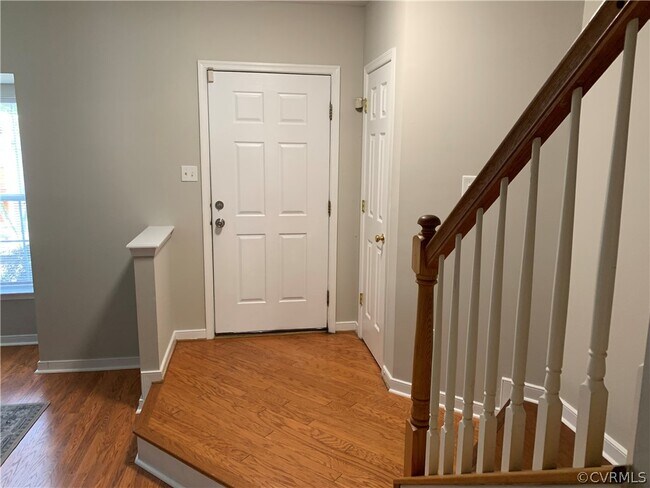 Foto del edificio - 3814 Dominion Townes Cir