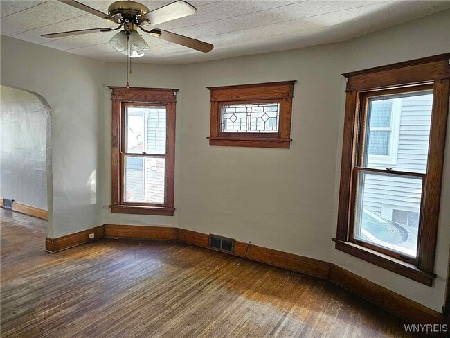 Building Photo - 793 Tifft St