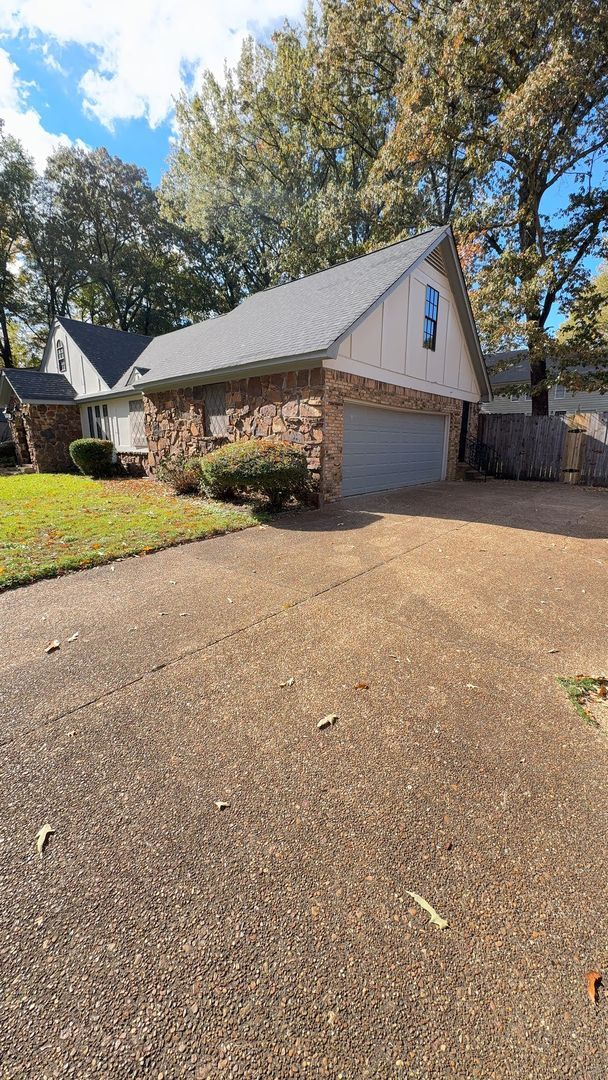 Photo - Nice 4 bedroom 2 bath home with a 2 car ga...