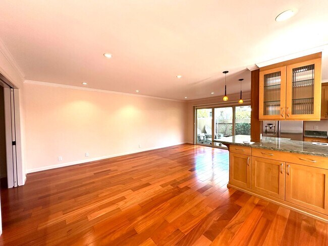 Foto del edificio - Encina Royal 2 bdrm Cottage!