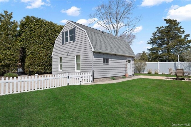 Building Photo - 25 Gardners Ln