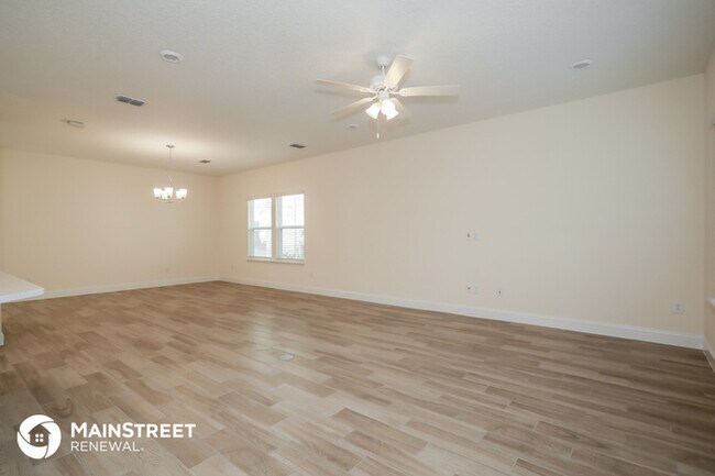 Building Photo - 270 Clifton Bay Loop