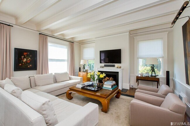 Foto del edificio - 2120 Washington St