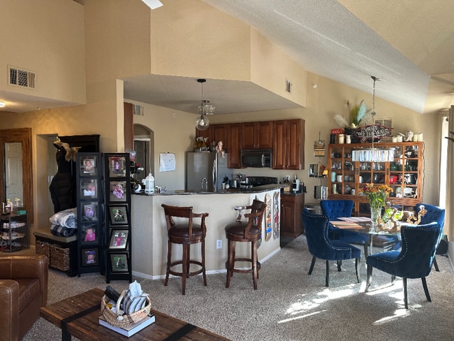 Building Photo - 9142 Lodestar Ln